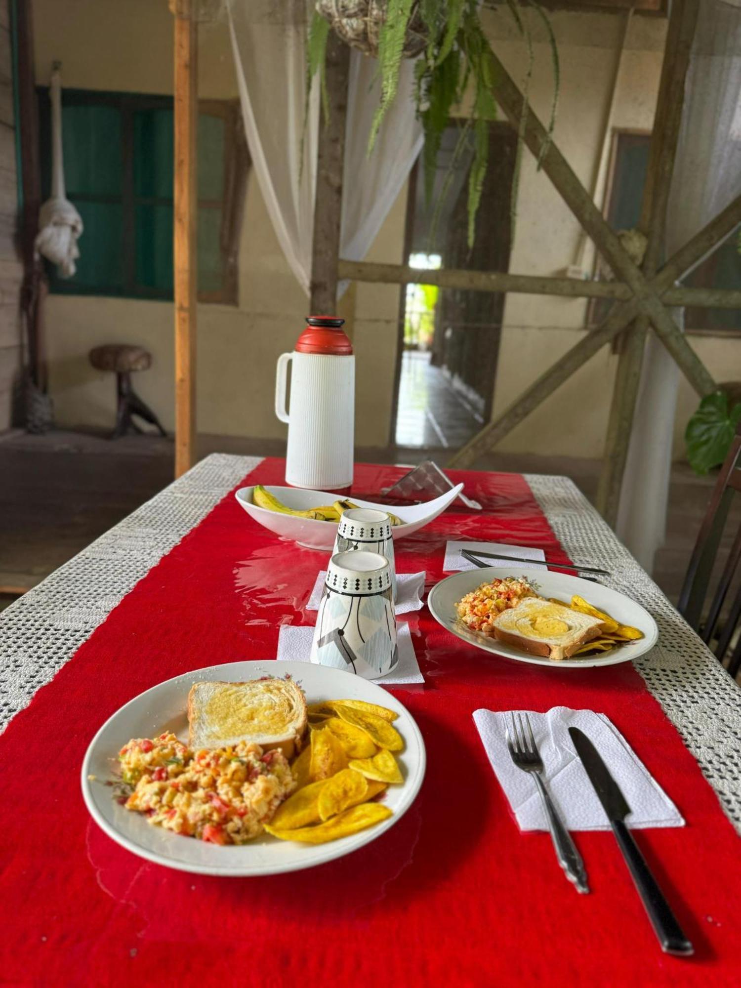 Maiku Amazonas Hotel Puerto Nariño Kültér fotó